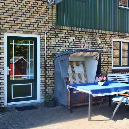 Detjens - Fewo In Ruhiger Lage Mit Terrasse Und Garten Ellingstedt Exterior photo